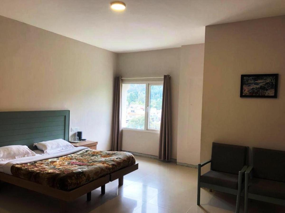 Hotel Preethi Palace Ooty Dış mekan fotoğraf