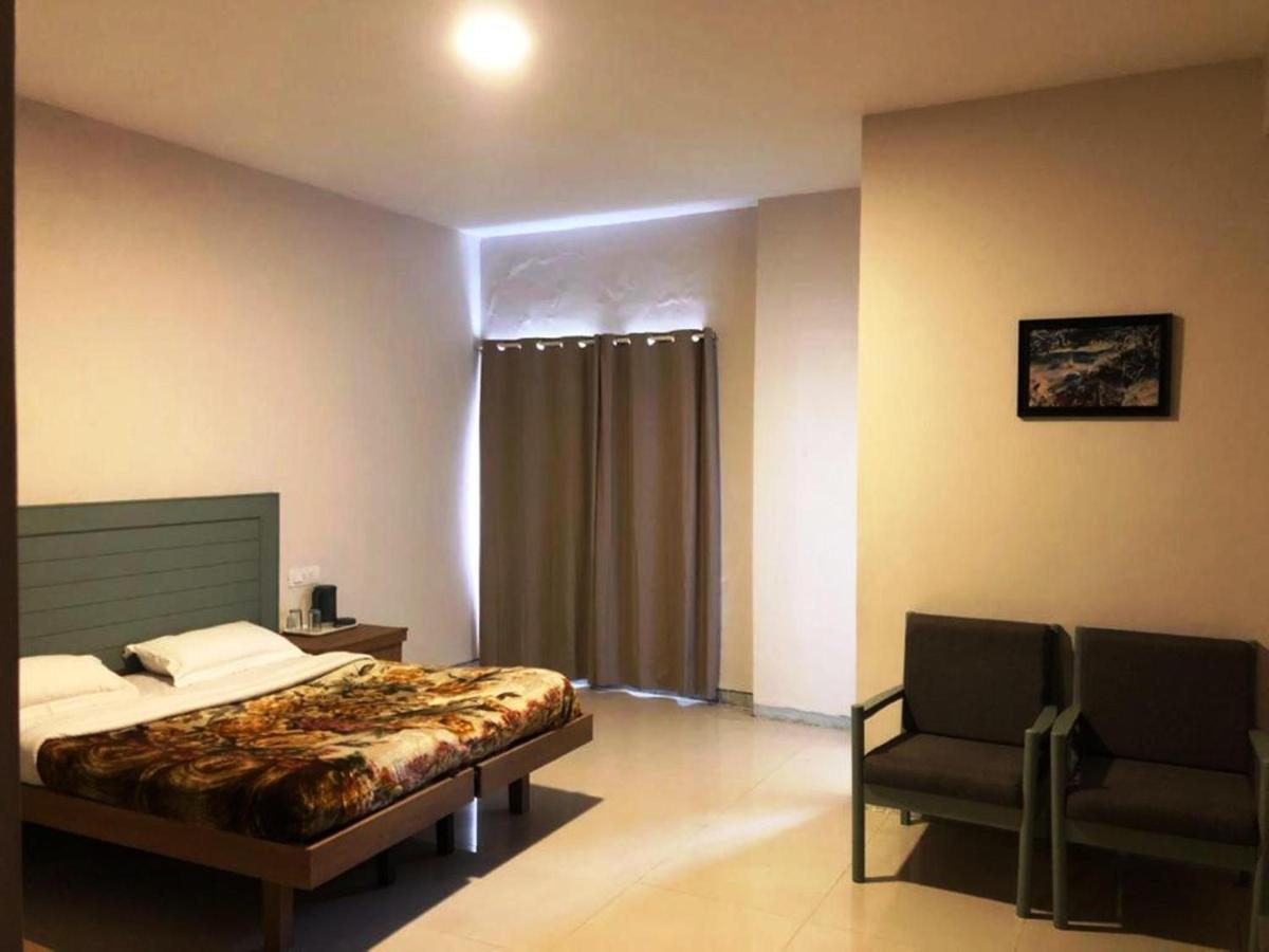 Hotel Preethi Palace Ooty Dış mekan fotoğraf