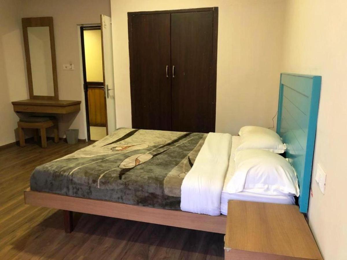 Hotel Preethi Palace Ooty Dış mekan fotoğraf
