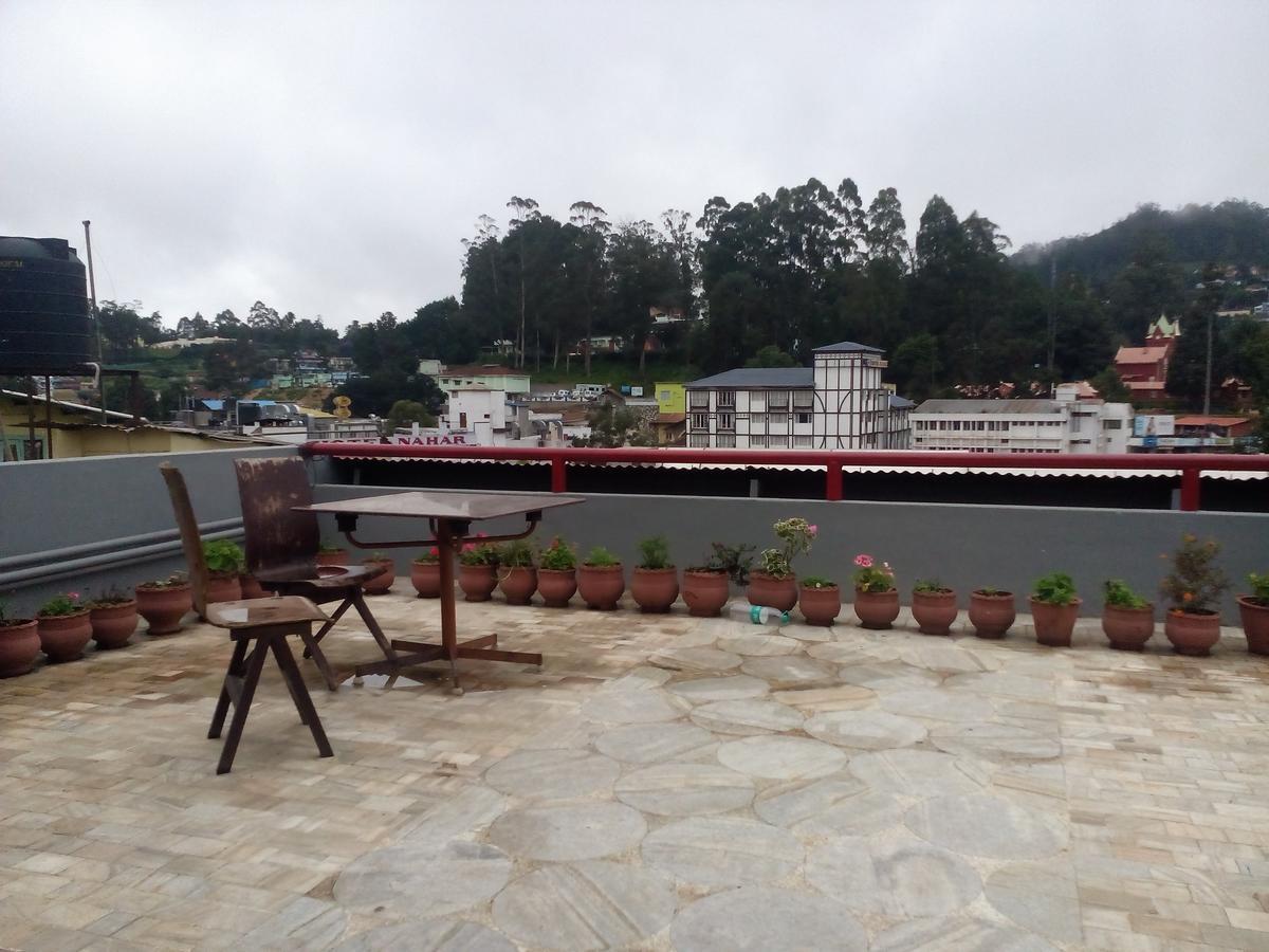 Hotel Preethi Palace Ooty Dış mekan fotoğraf